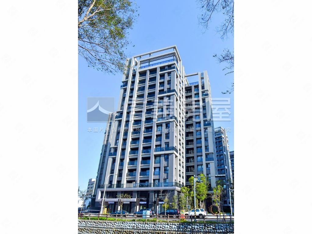 【東方之星】稀有店面房屋室內格局與周邊環境