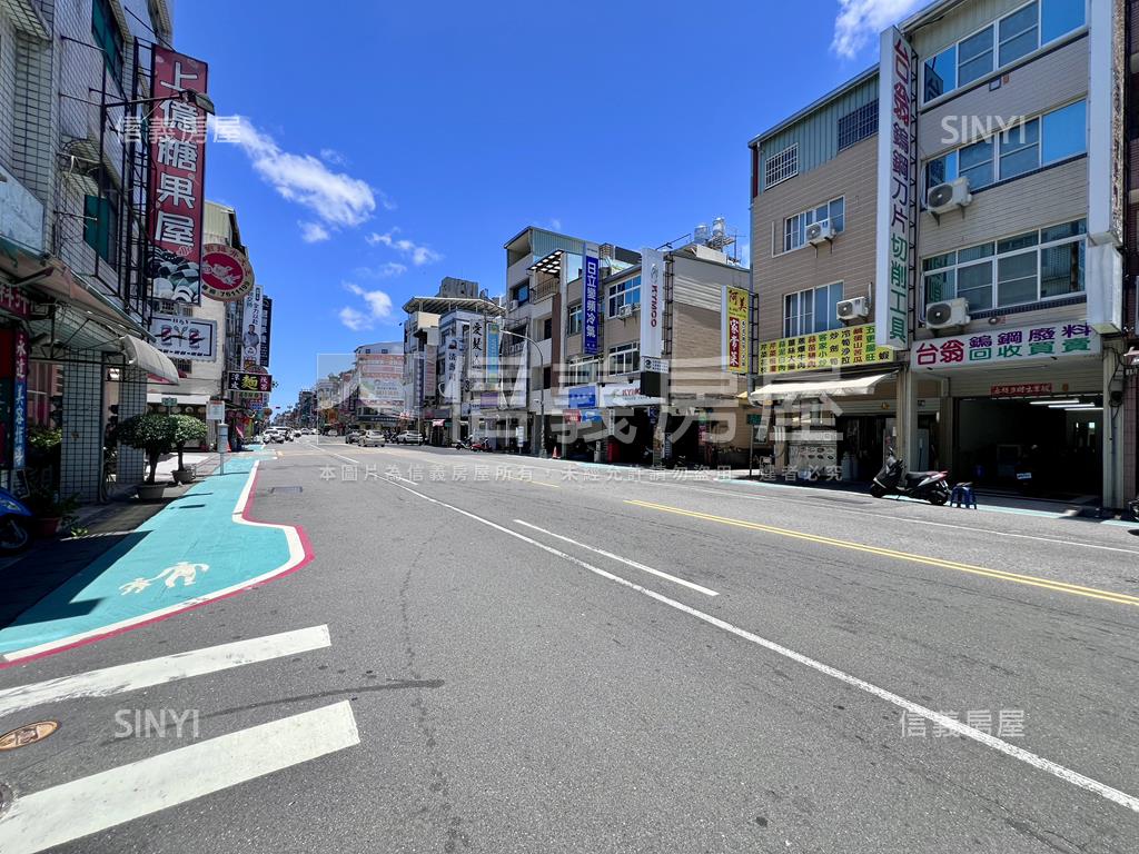 瑞隆正路無夾層熱鬧透天店房屋室內格局與周邊環境