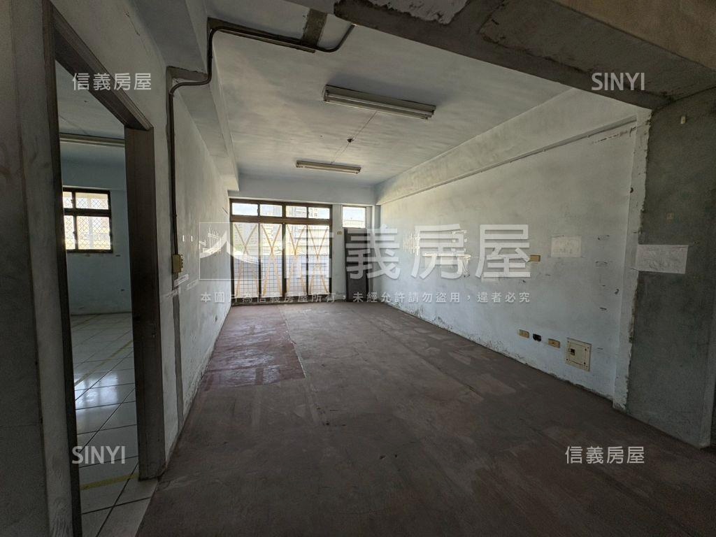 大面寬可三照廠房！房屋室內格局與周邊環境