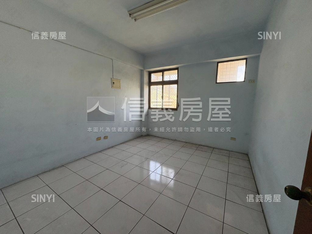 大面寬可三照廠房！房屋室內格局與周邊環境