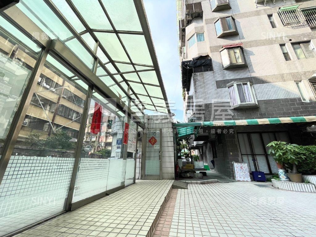 中醫商圈低總價電梯美宅房屋室內格局與周邊環境