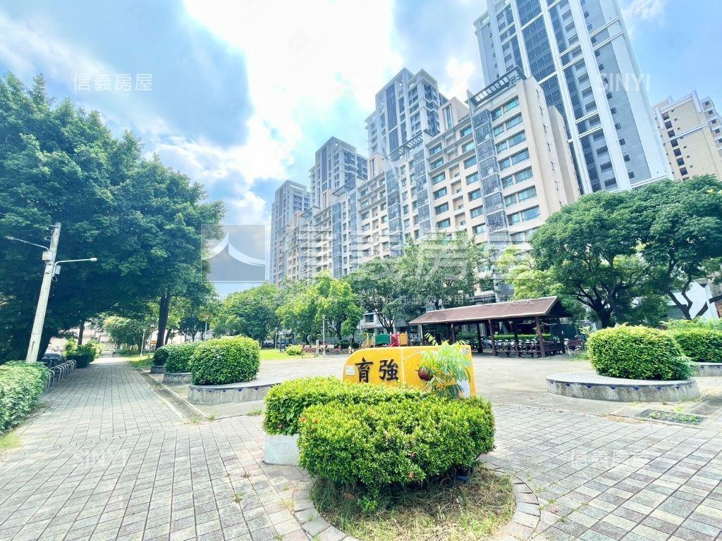 中醫商圈低總價電梯美宅房屋室內格局與周邊環境