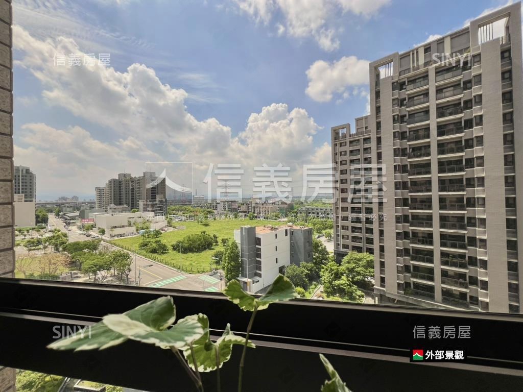 微笑世界朝南採光平車房屋室內格局與周邊環境