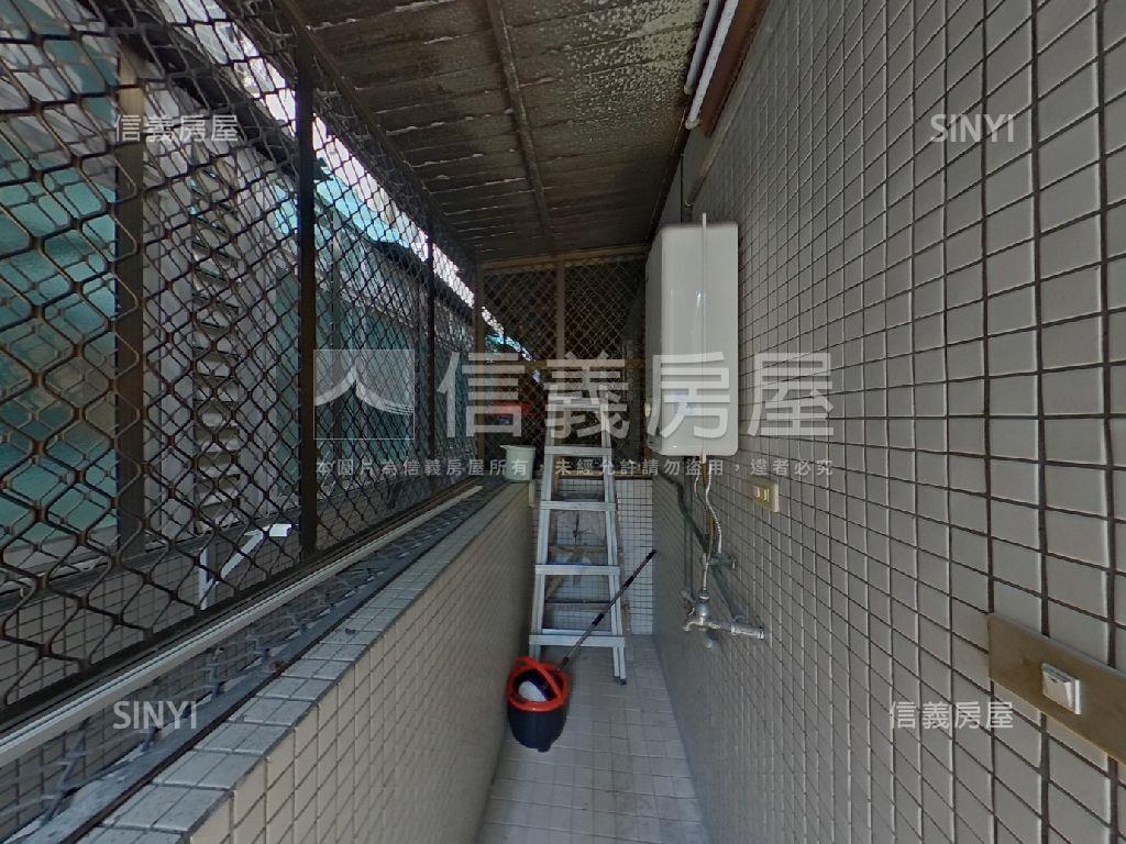 文化中心旁正路金店面房屋室內格局與周邊環境