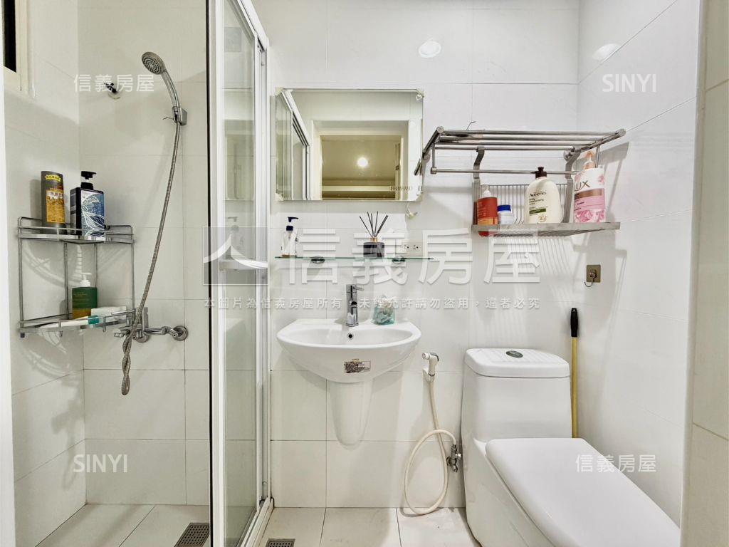 三民路精美１樓房屋室內格局與周邊環境