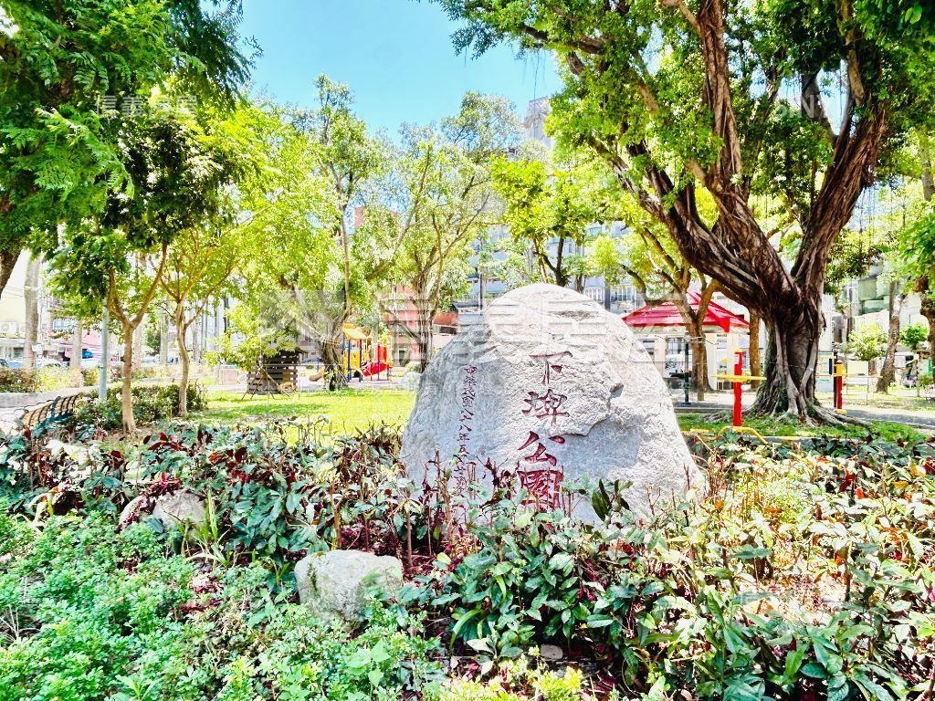 【嚴選】公園綠蔭美寓－１房屋室內格局與周邊環境