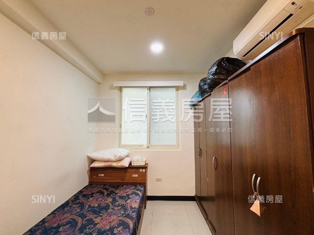 近捷運美妝彩光一樓房屋室內格局與周邊環境