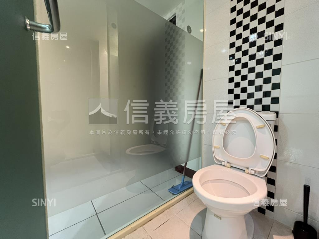 強！天津路整棟收租透店房屋室內格局與周邊環境