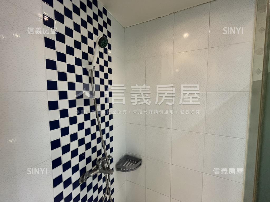 強！天津路整棟收租透店房屋室內格局與周邊環境