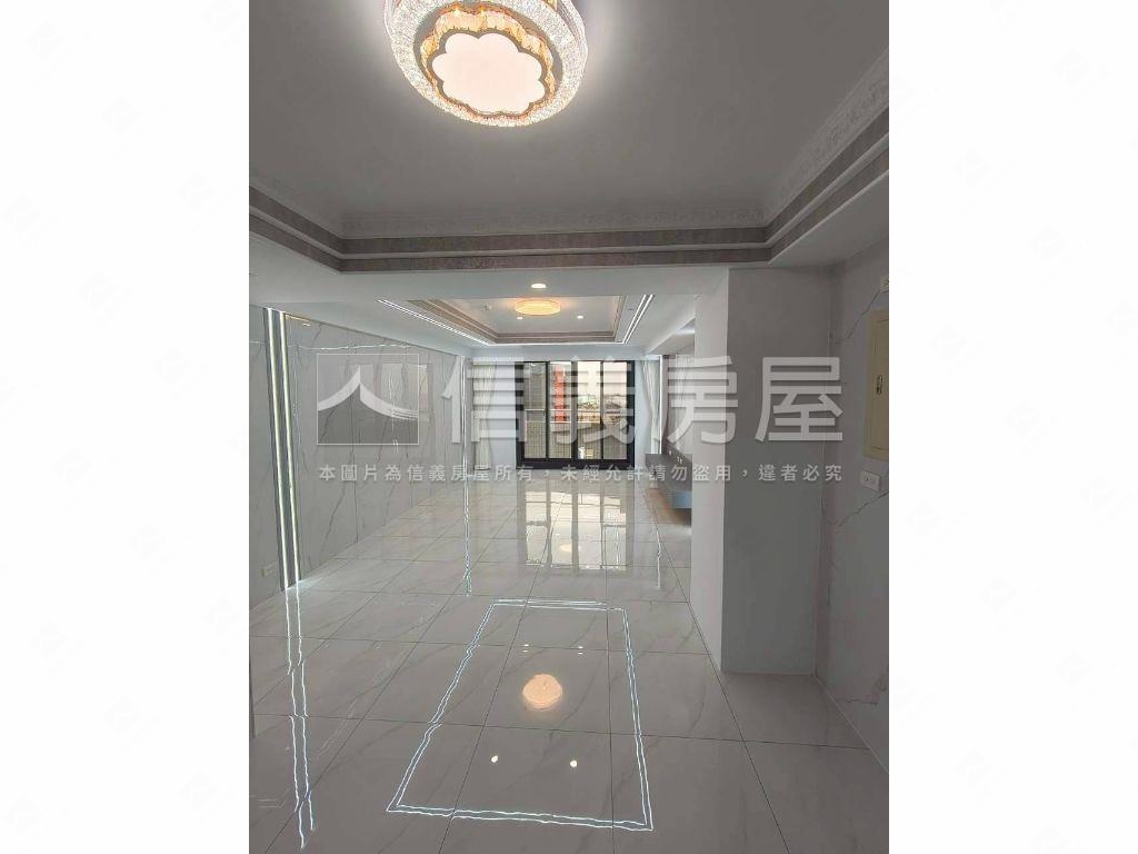 內壢太陽村精美次頂樓４房房屋室內格局與周邊環境