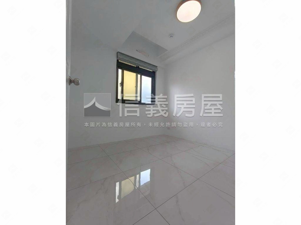 內壢太陽村精美次頂樓４房房屋室內格局與周邊環境