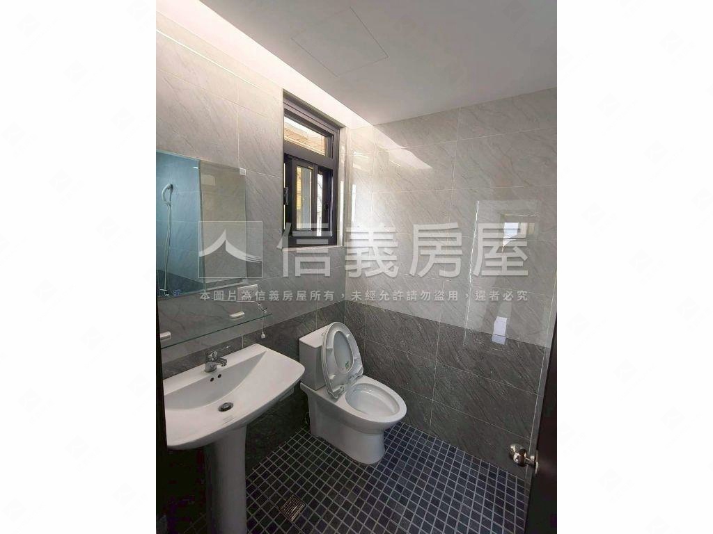 內壢太陽村精美次頂樓４房房屋室內格局與周邊環境