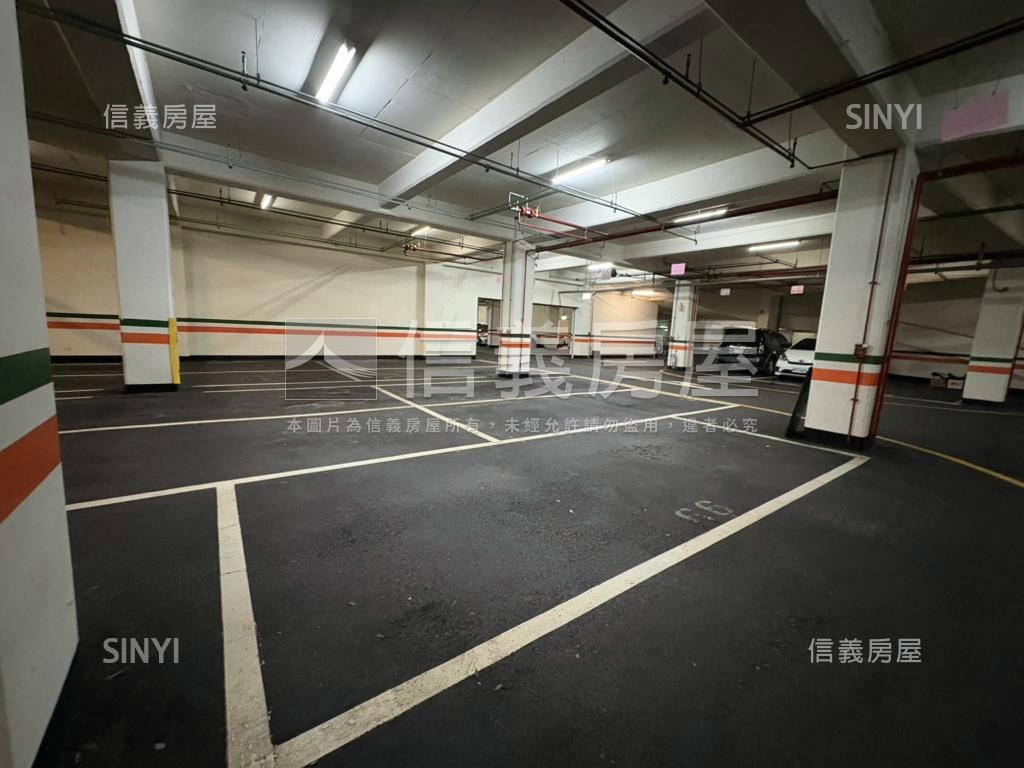 亞昕水花園４房雙車位房屋室內格局與周邊環境