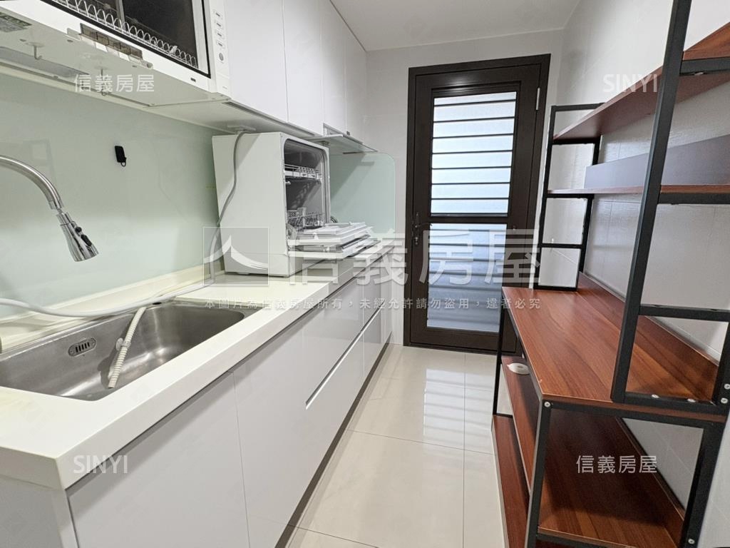 櫻花學樹景寧靜三房房屋室內格局與周邊環境