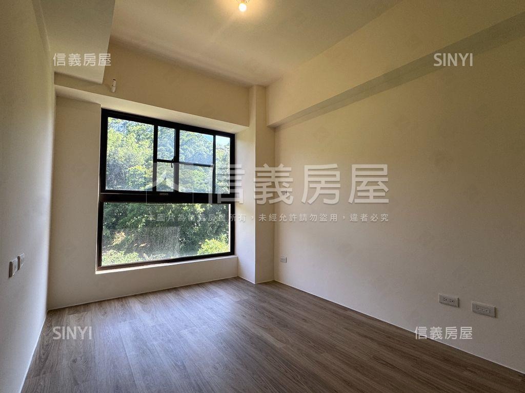 捷運宅兩房車位房屋室內格局與周邊環境