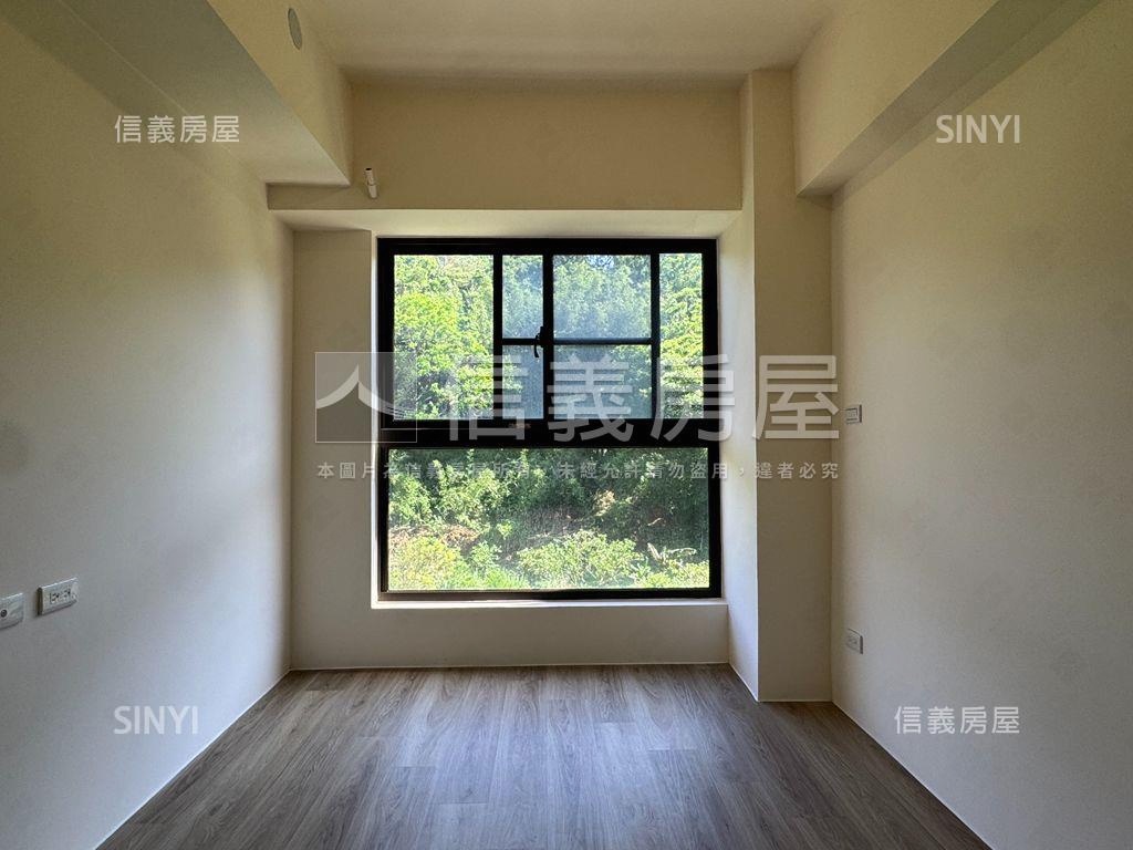 捷運宅兩房車位房屋室內格局與周邊環境