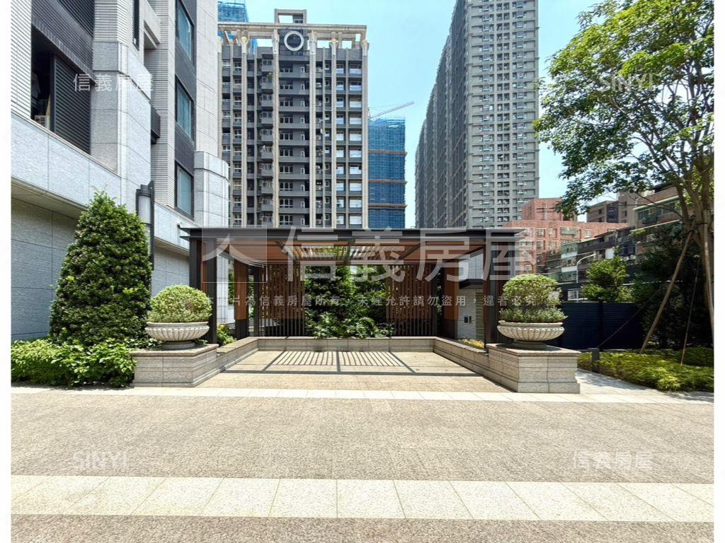 華固月河高樓河景雙車位房屋室內格局與周邊環境