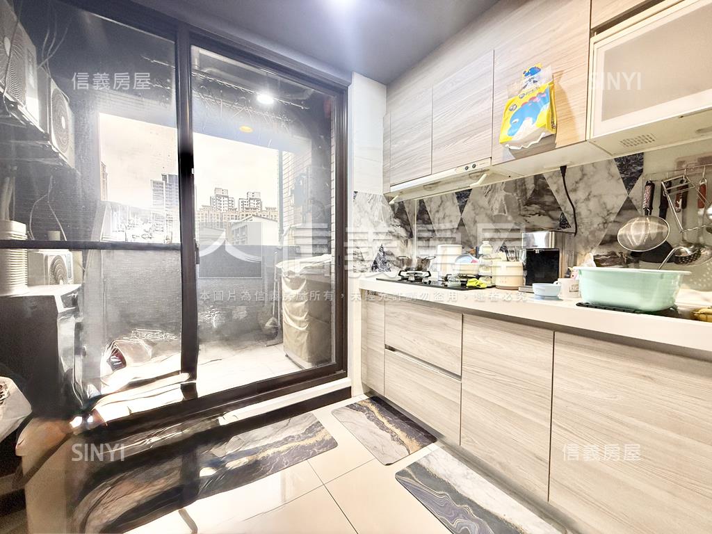 近公園兩房車位首選房屋室內格局與周邊環境