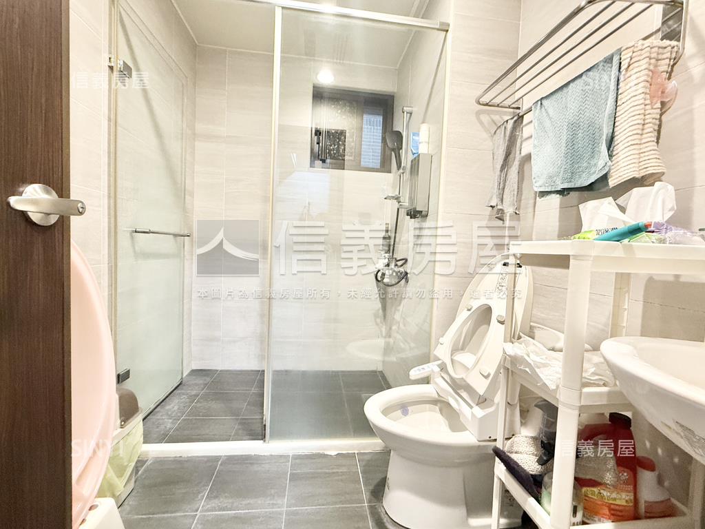 近公園兩房車位首選房屋室內格局與周邊環境