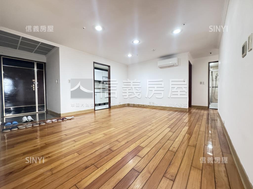 凱廈鋼骨高樓景觀四房房屋室內格局與周邊環境