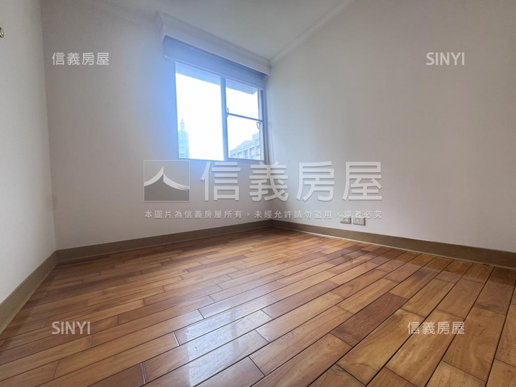 凱廈鋼骨高樓景觀四房房屋室內格局與周邊環境