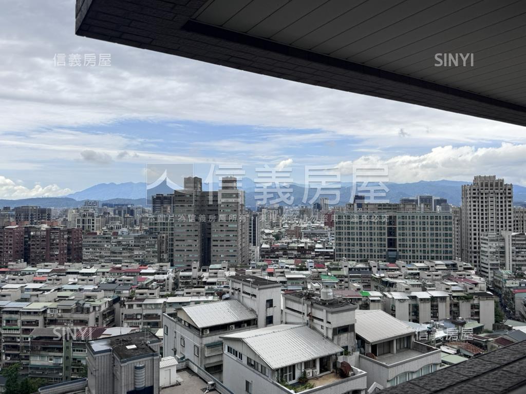 凱廈鋼骨高樓景觀四房房屋室內格局與周邊環境