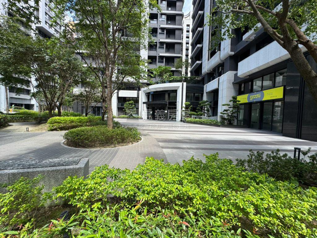 新接涵翠稀有兩房車位房屋室內格局與周邊環境