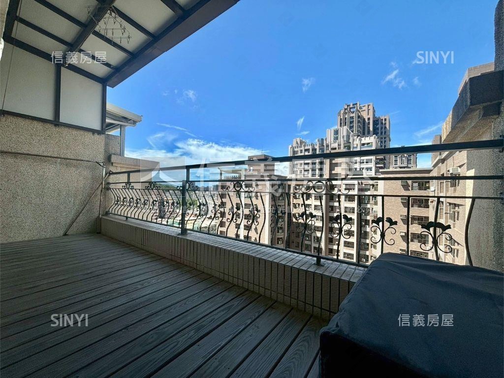 極美三房平車樓中樓房屋室內格局與周邊環境