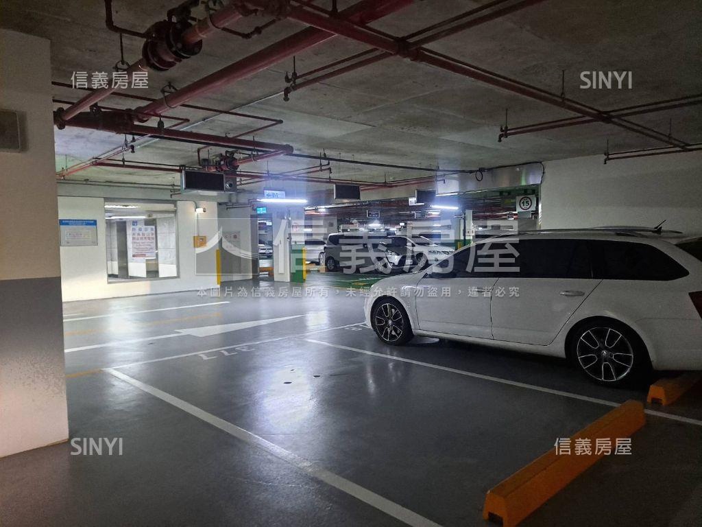 ＡＡ南軟園區二期商辦房屋室內格局與周邊環境