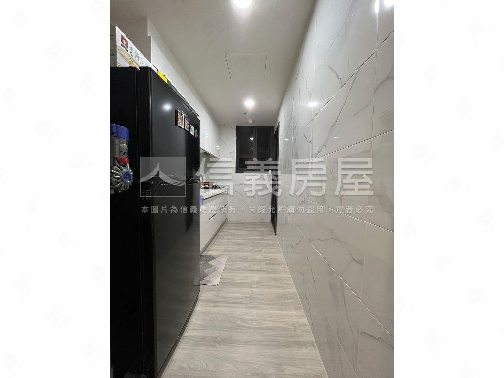 Ｊ王子高樓大兩房附雙平車房屋室內格局與周邊環境