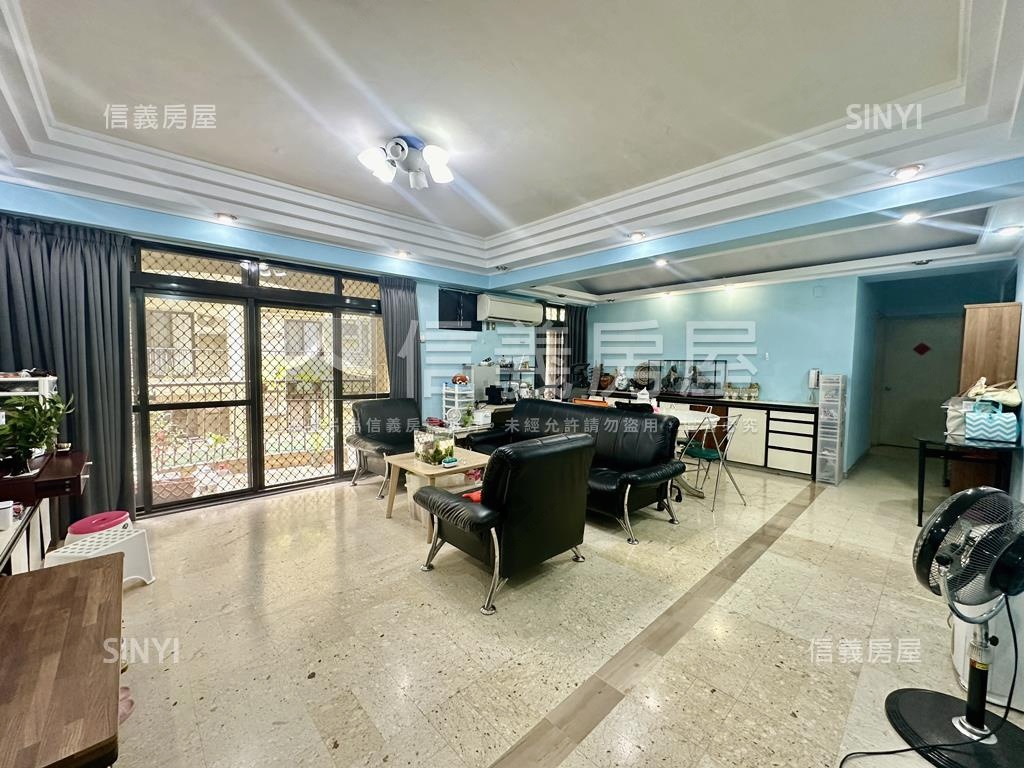 稀有國泰建設雙敦邊間華廈房屋室內格局與周邊環境