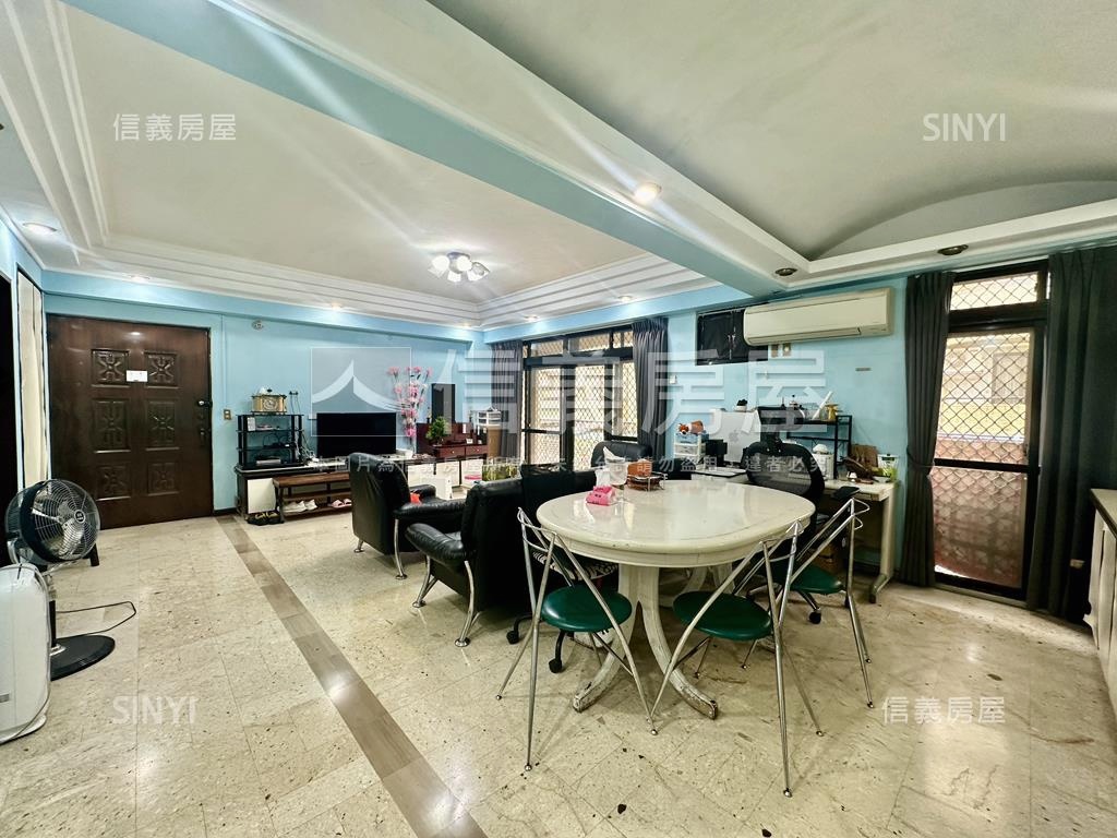 稀有國泰建設雙敦邊間華廈房屋室內格局與周邊環境
