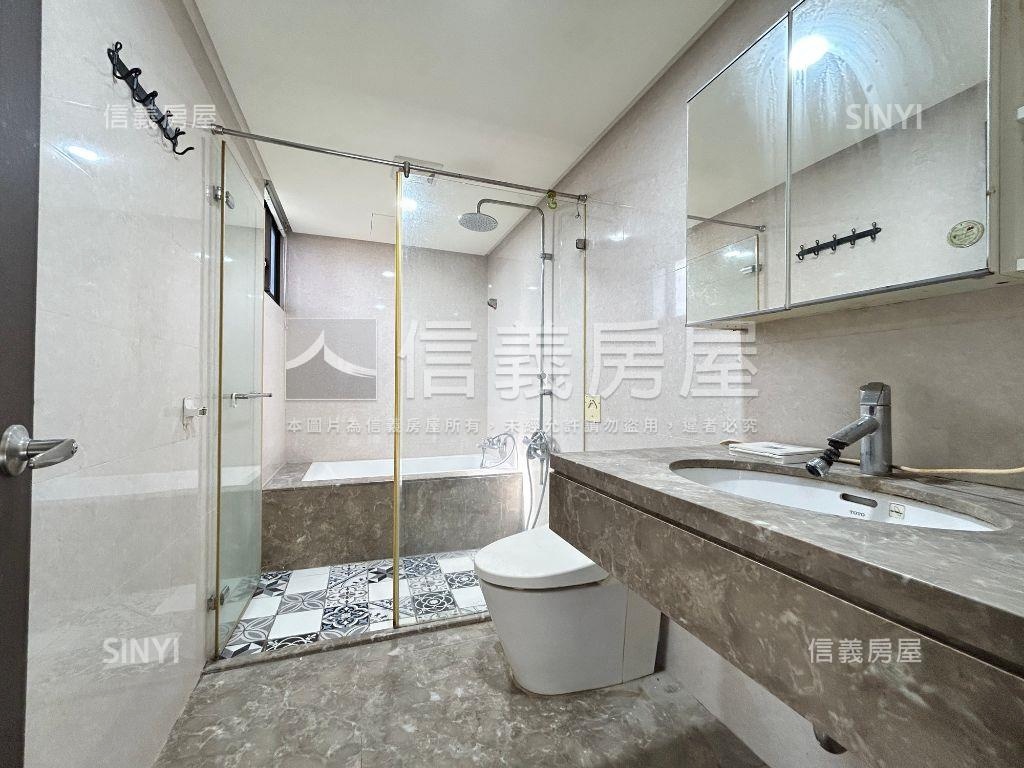 聚合發權美三房平車房屋室內格局與周邊環境