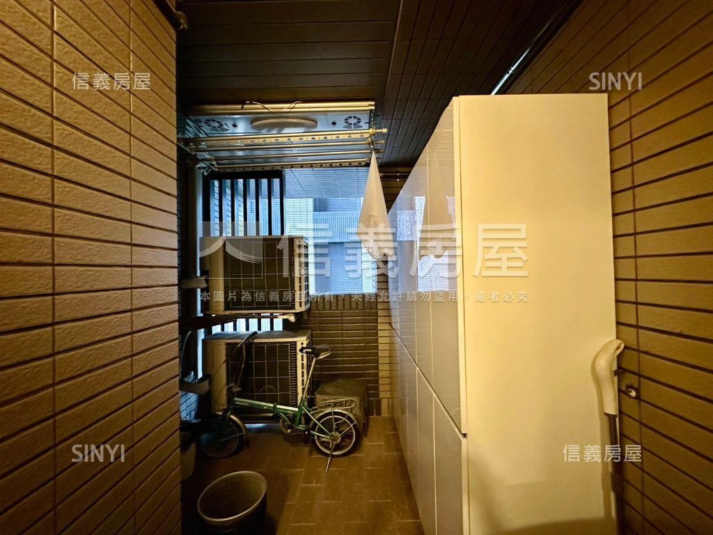 遠雄新宿住宅兩房車位房屋室內格局與周邊環境