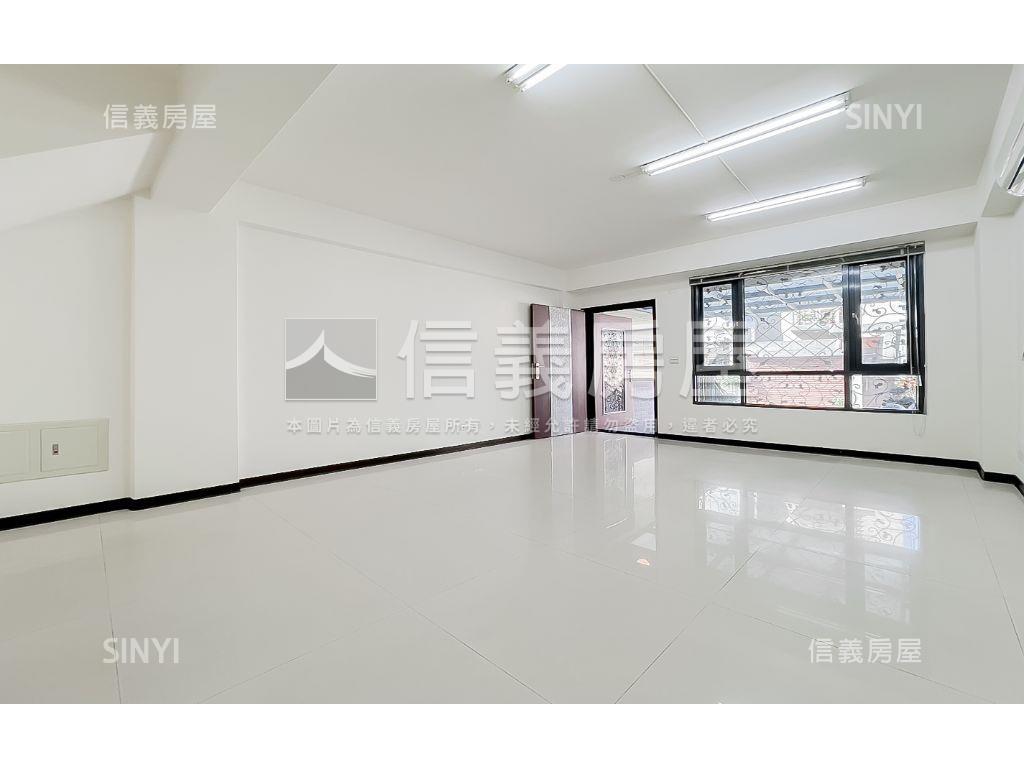 八期臨路邊間美別墅房屋室內格局與周邊環境