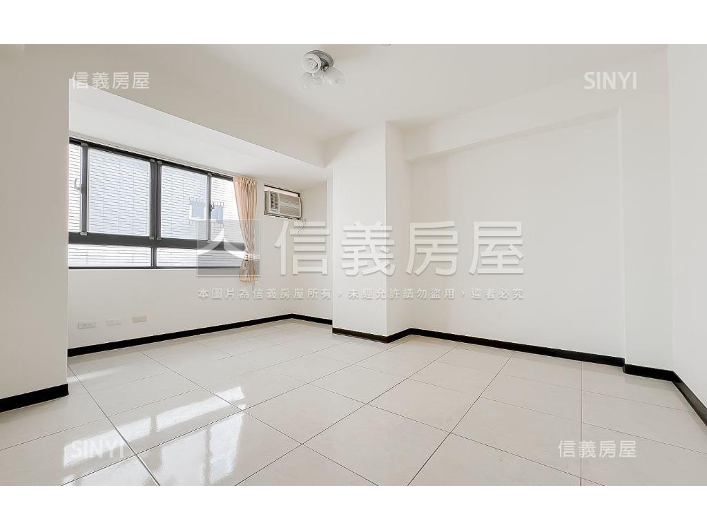 八期臨路邊間美別墅房屋室內格局與周邊環境