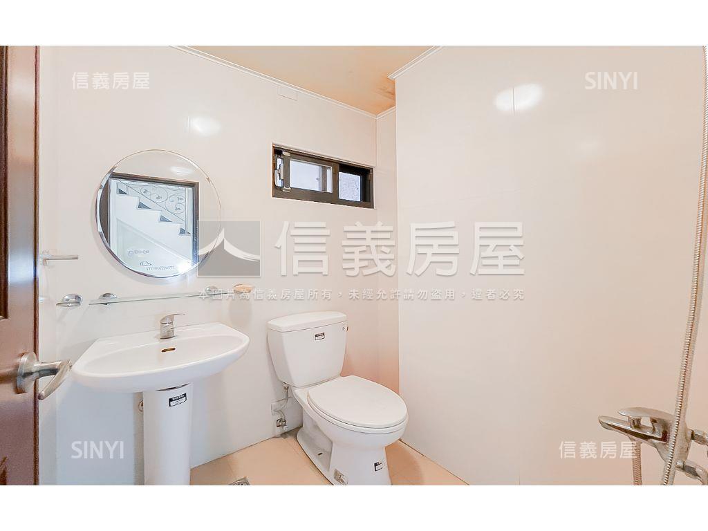 八期臨路邊間美別墅房屋室內格局與周邊環境