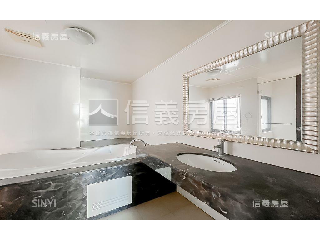 八期臨路邊間美別墅房屋室內格局與周邊環境