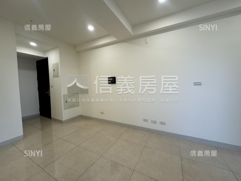 漢神棧高樓景觀２房車位讚房屋室內格局與周邊環境