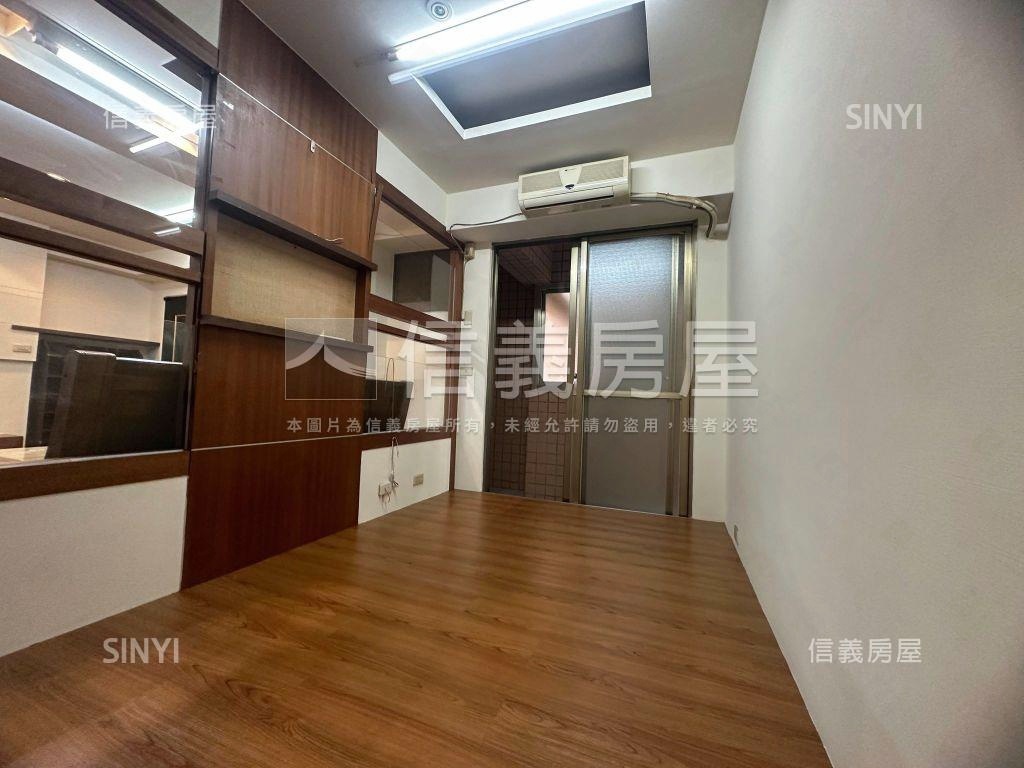 五期東興路稀有四房房屋室內格局與周邊環境