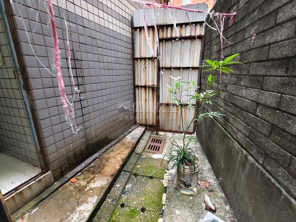 捷運柯林頓房屋室內格局與周邊環境