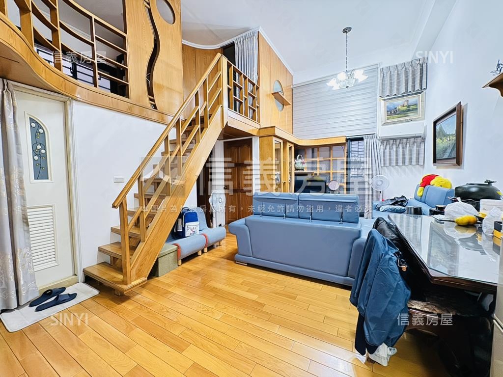 台南傳奇附平面車位房屋室內格局與周邊環境