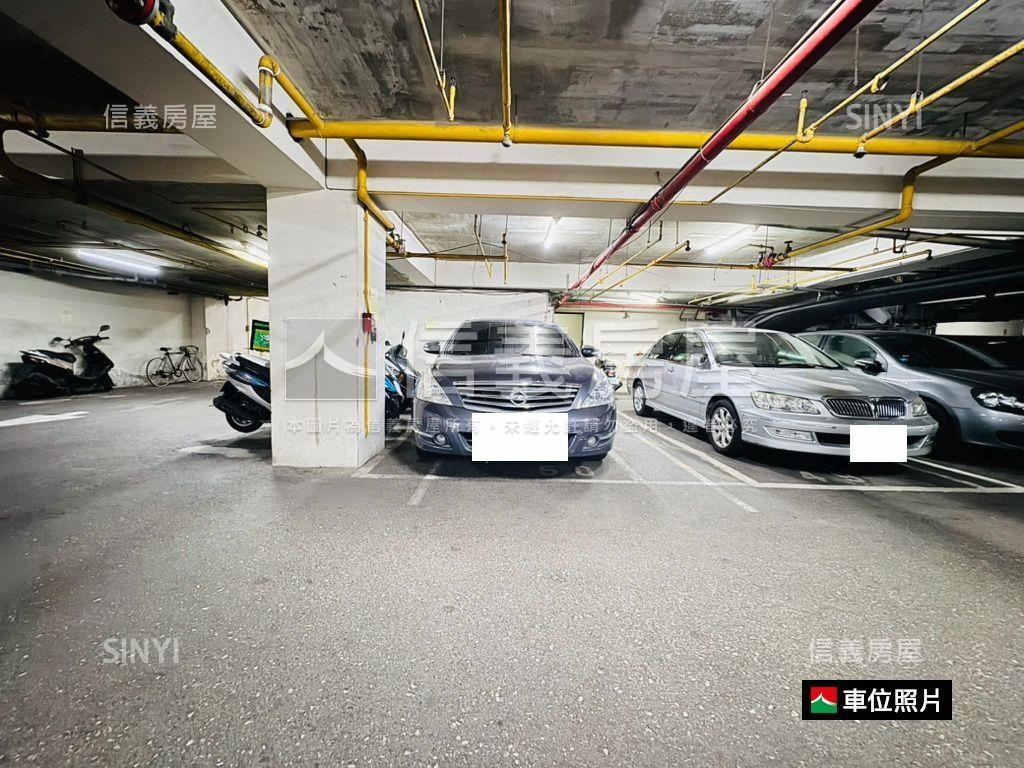 台南傳奇附平面車位房屋室內格局與周邊環境