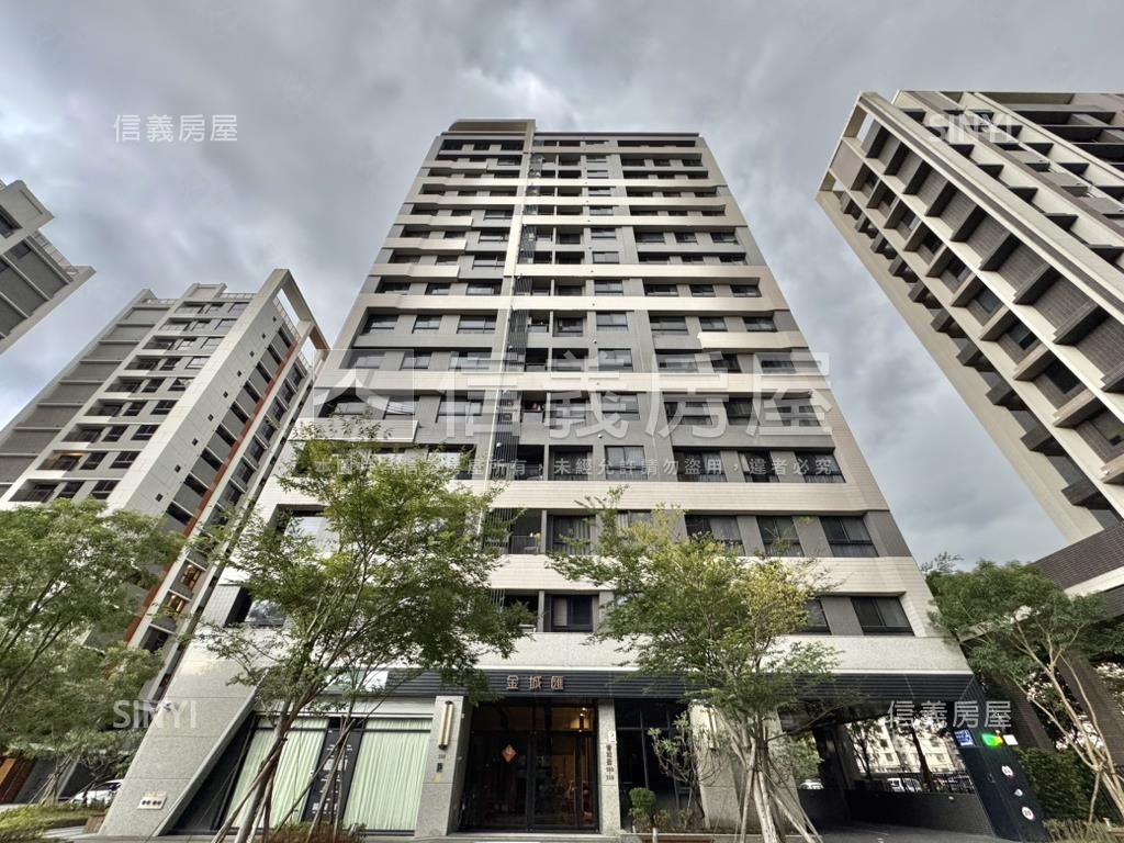 金城匯三房車位●本心房屋室內格局與周邊環境