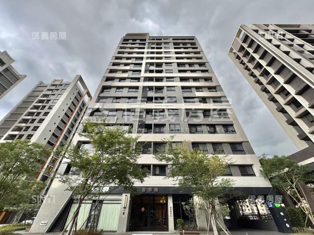 金城匯三房車位●本心房屋室內格局與周邊環境