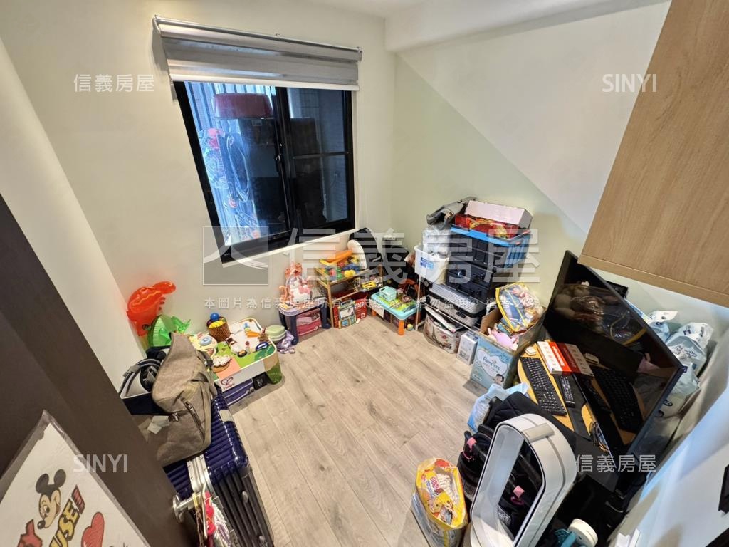 金城匯三房車位●本心房屋室內格局與周邊環境