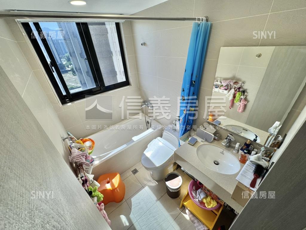 金城匯三房車位●本心房屋室內格局與周邊環境