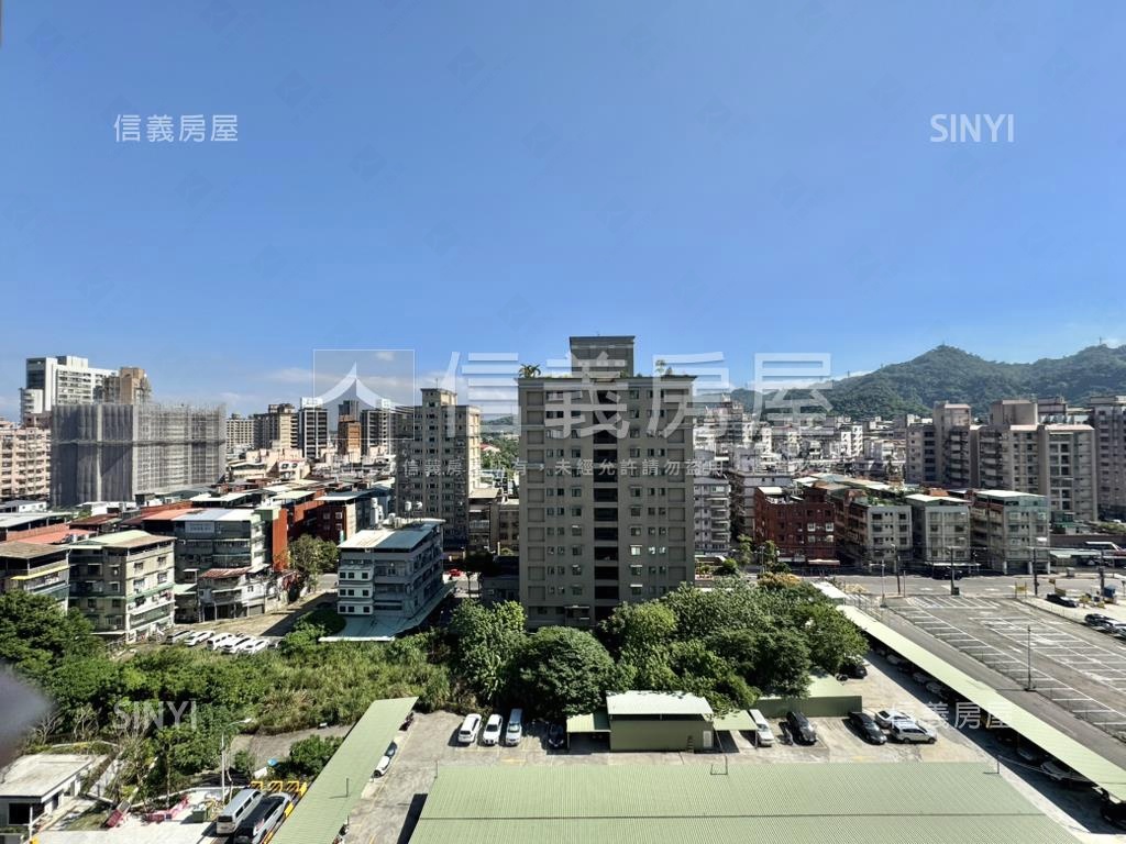 金城匯三房車位●本心房屋室內格局與周邊環境