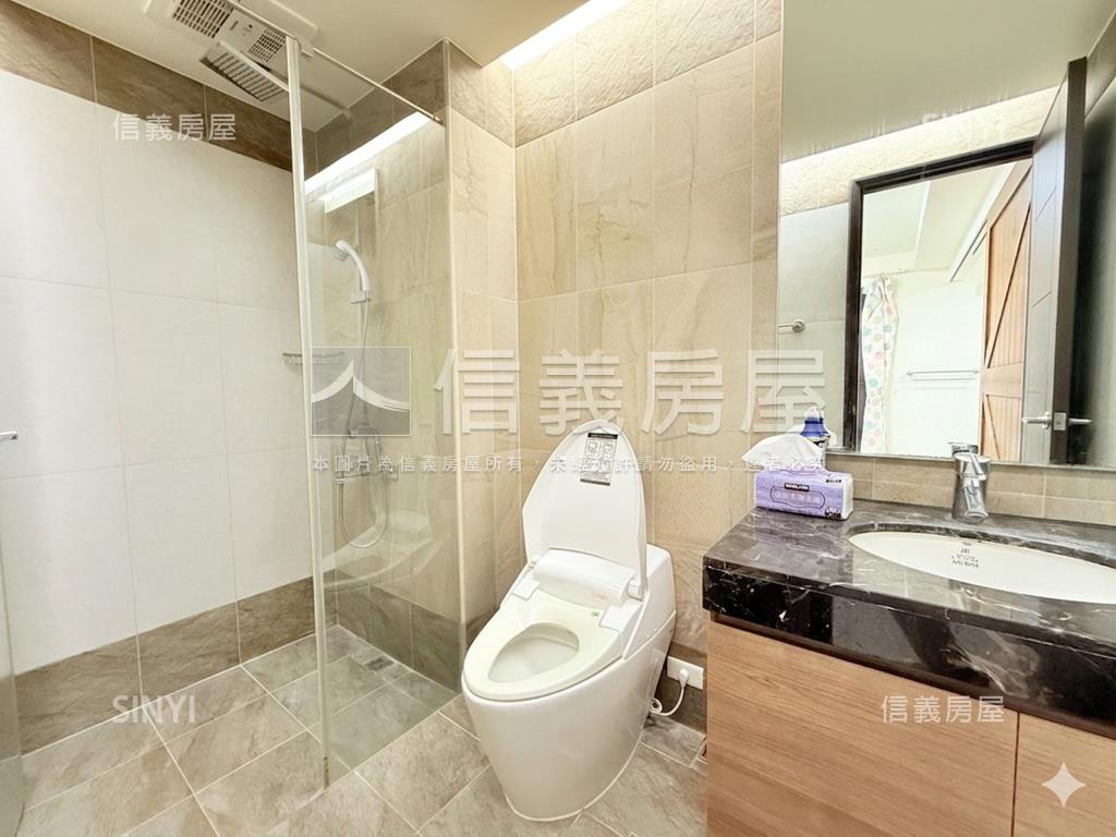 銳揚新天第海景兩房兩衛房屋室內格局與周邊環境