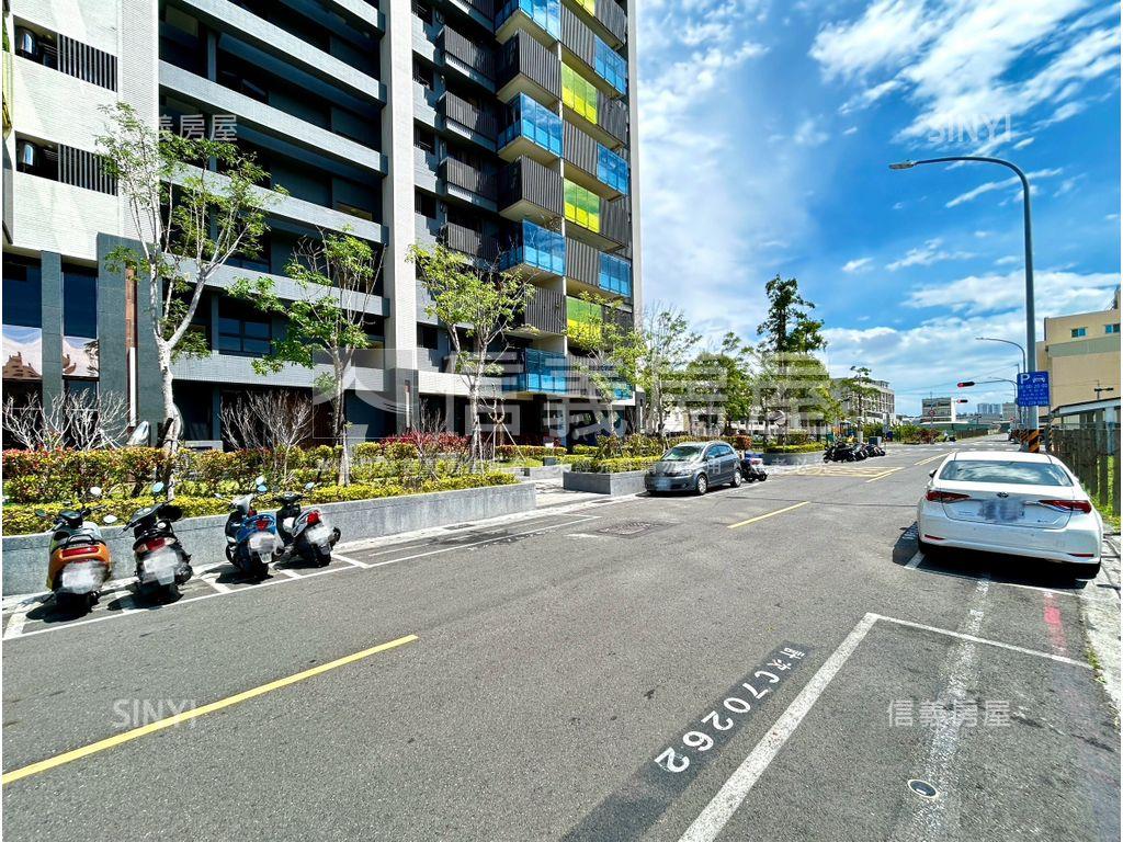 銳揚新天第海景兩房兩衛房屋室內格局與周邊環境